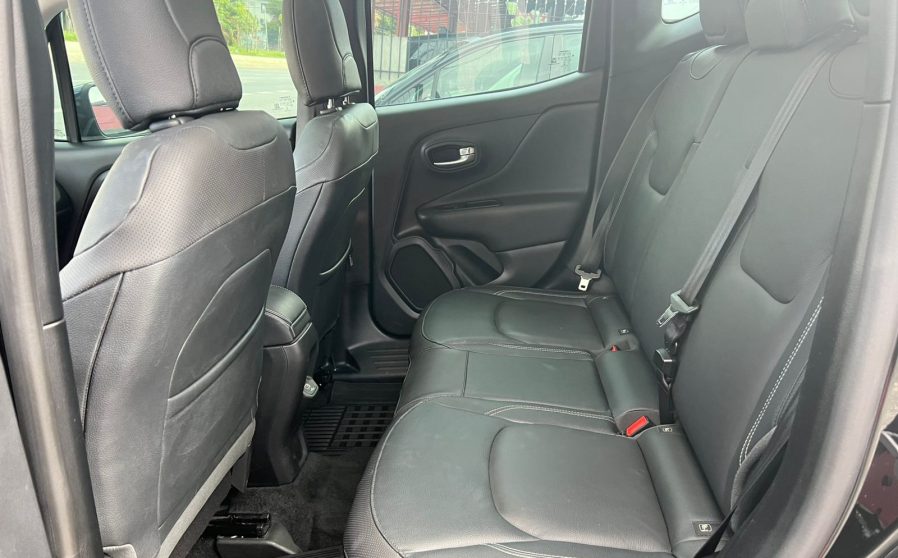 f0de4963-8202-491b-a0e8-0155a8f0ec21